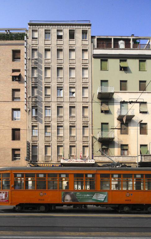 Hotel Monopole Milan Exterior photo