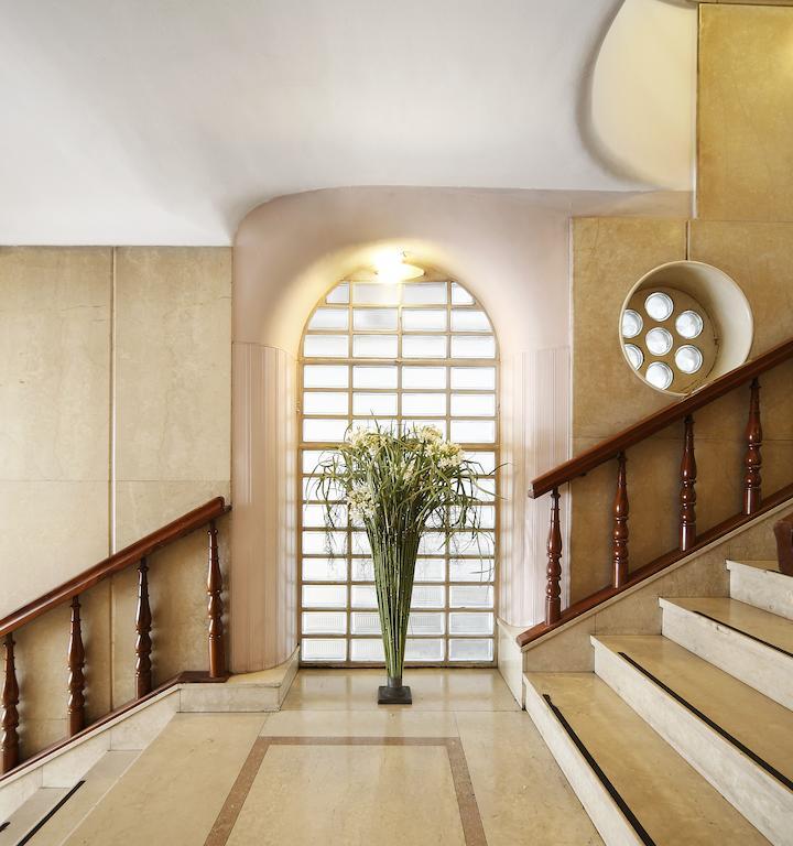 Hotel Monopole Milan Interior photo