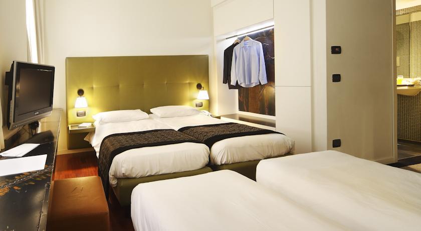 Hotel Monopole Milan Exterior photo